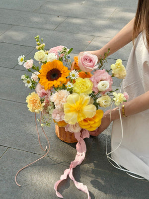 Premium sunflower and tulip floral basket arrangement for business grand opening or get well soon flower basket, same day florist delivery in Kuala Lumpur.