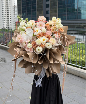 Cappuccino rose bouquet with elegant ballet wrapper, best seller flower bouquet for online delivery in Kuala Lumpur and Selangor.