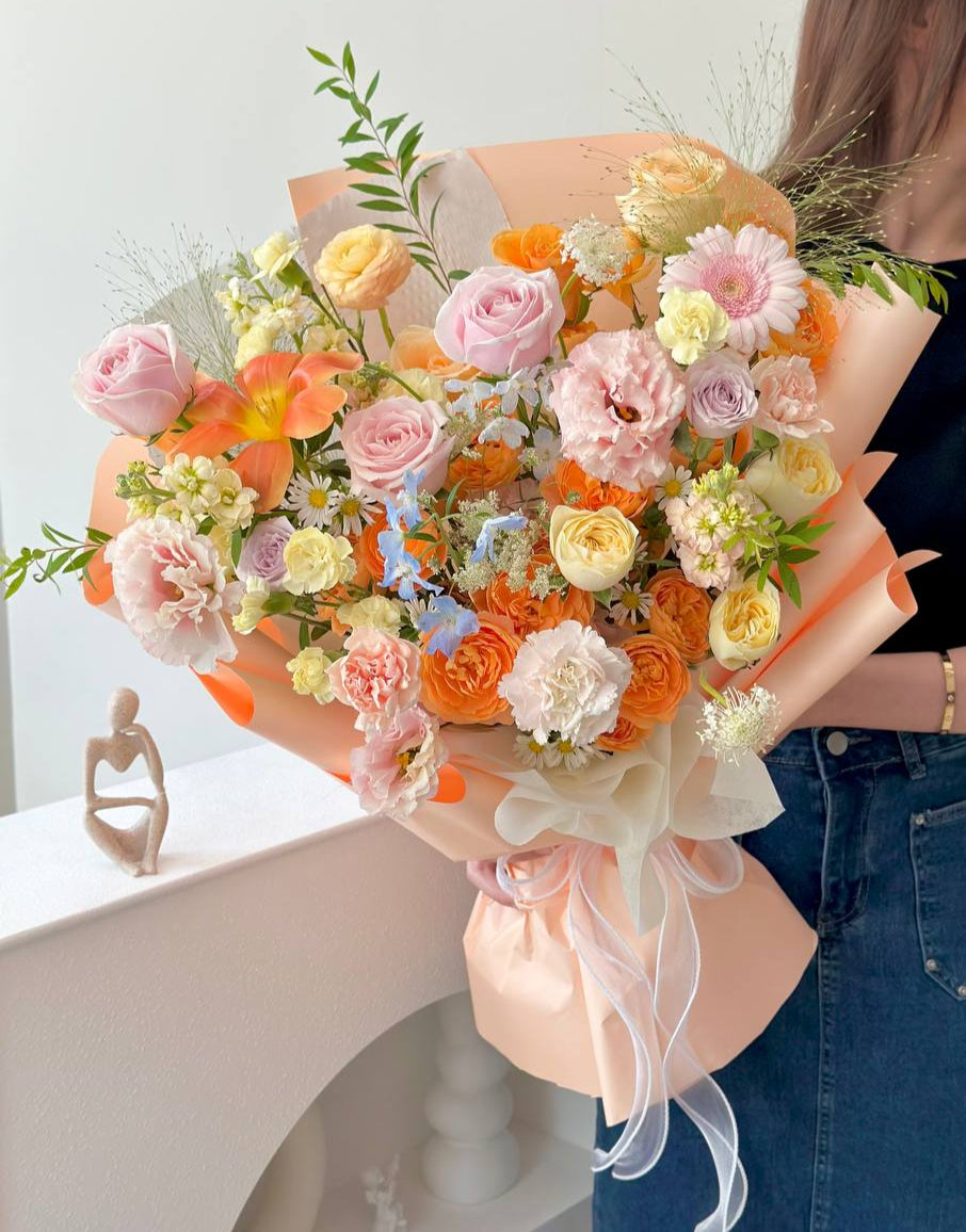 Luxury pastel and orange flower bouquet with roses – Malaysia florist delivery.