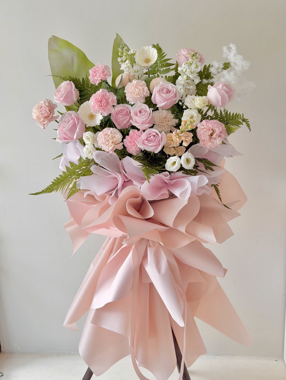 A large size flower stand for business opening gift with delivery across Kuala Lumpur and Selangor.