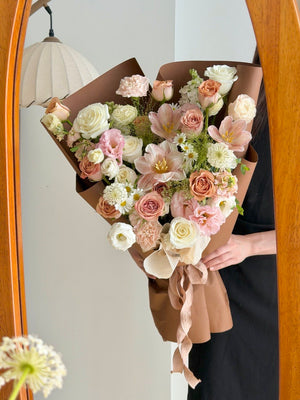 Elegant cappuccino rose bouquet featuring hand-dyed cappuccino tulips, blush carnations and white roses for birthdays, anniversaries and special occasions in KL.