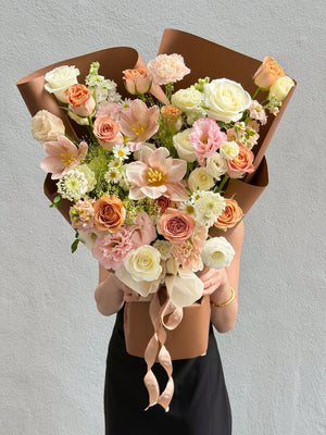 Cappuccino rose bouquet with dyed cappuccino tulips, white roses and pastel flowers for same day flower delivery in Kuala Lumpur and Selangor.