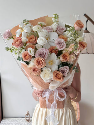 45-stem luxury flower bouquet featuring cappuccino roses and menta roses in soft neutral tones.