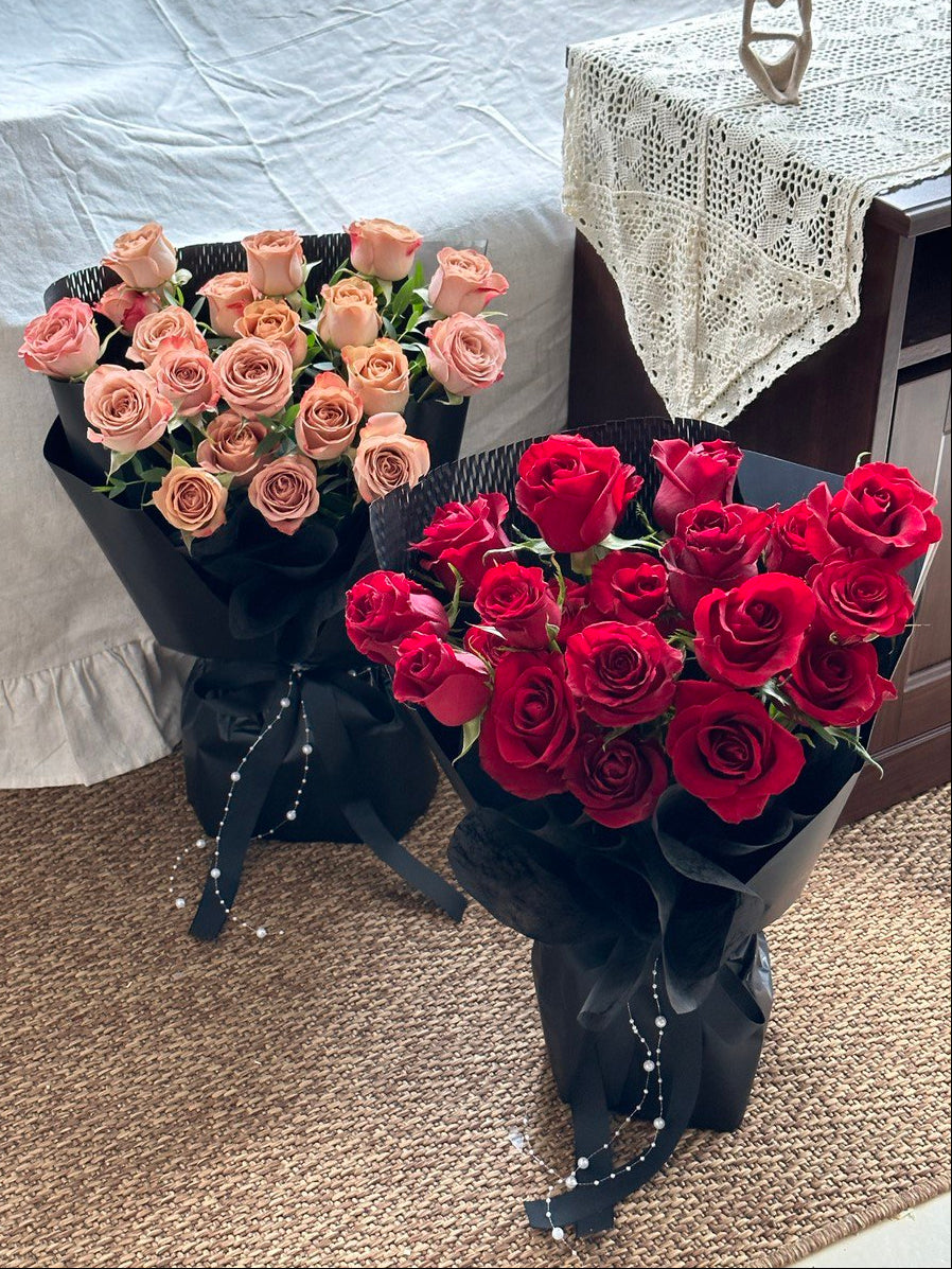 Anniversary flower bouquet with fresh red roses and cappuccino roses, Hug and Heart Florist Subang Jaya same day delivery.