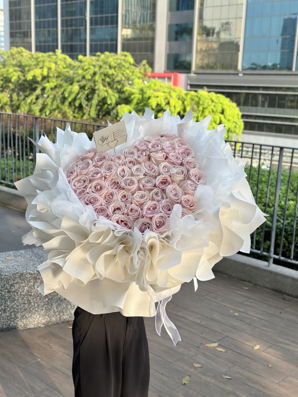 (2 days Pre-Order) 52 Love Pink Rose