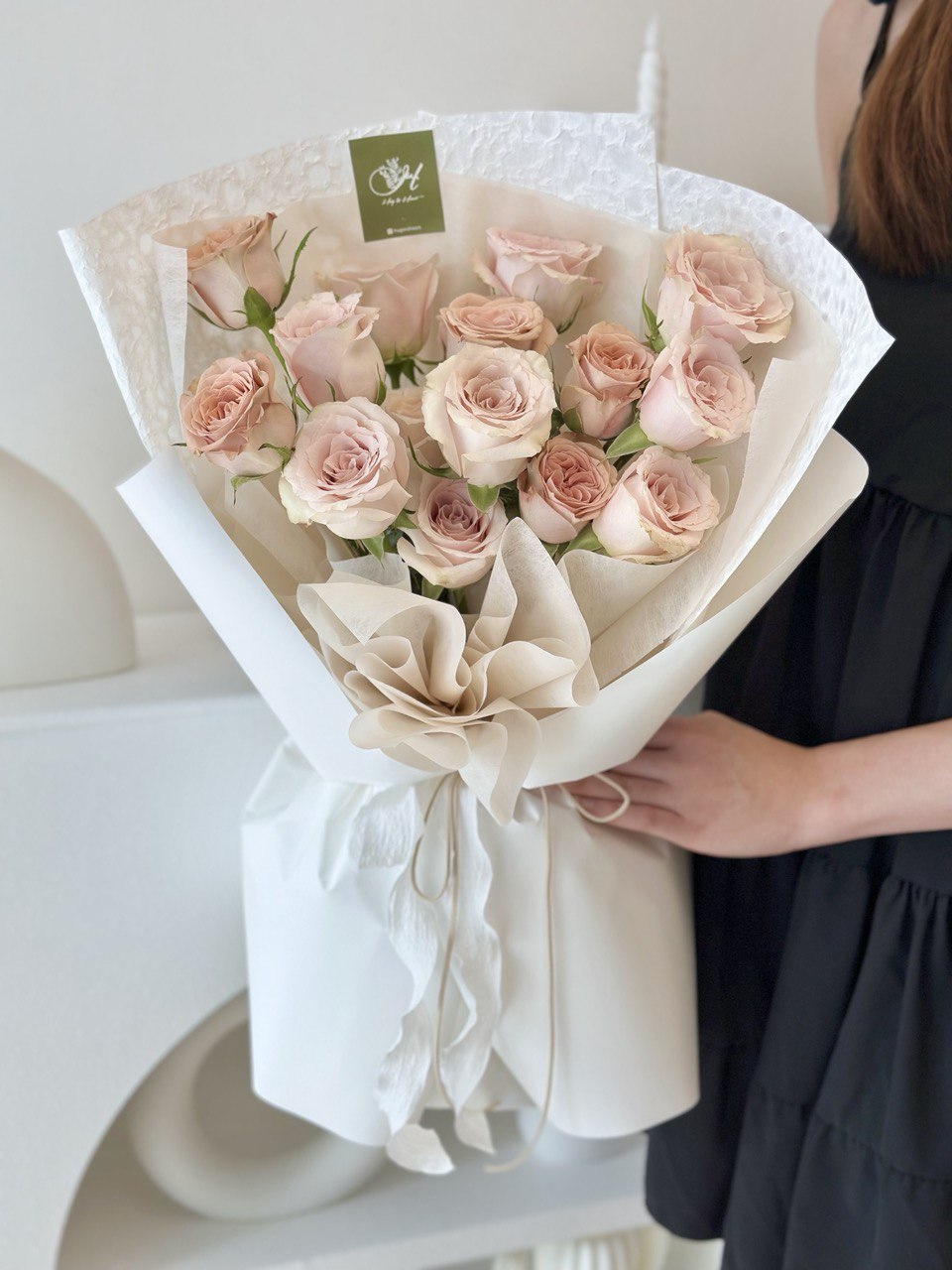 Vintage Quicksand Rose