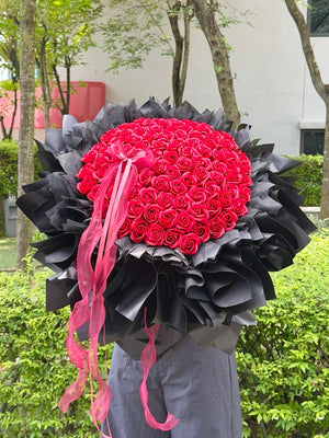 Premium red rose soap flower bouquet for marriage proposal and anniversary at Kuala Lumpur Florist.