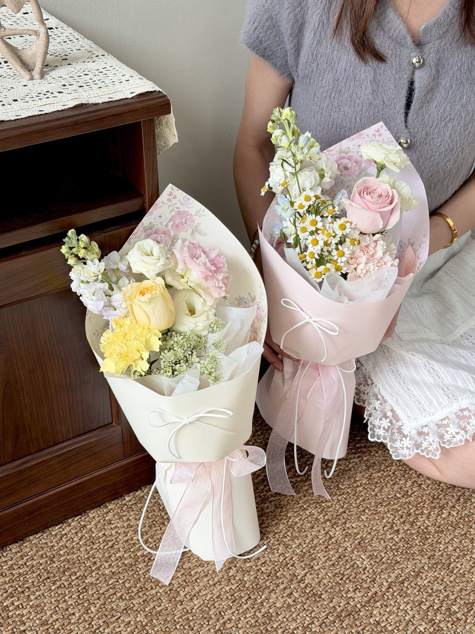 International Women’s Day 3.8 妇女节 special flower bouquet with pink roses, white carnations and chamomile flowers – elegant pastel wrapping, Malaysia florist same day delivery.