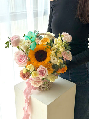 Premium get well soon sunflower flower basket with cheerful yellow sunflower and soft pink roses for same day delivery in KL.