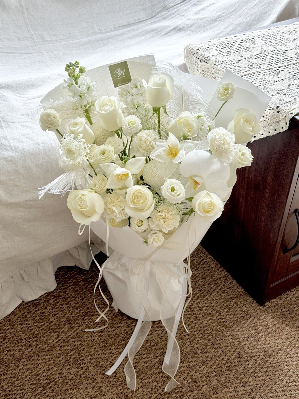 Premium white flower bouquet with white roses, tulips and fillers, minimalist romantic gift for wife in Kuala Lumpur and Selangor.