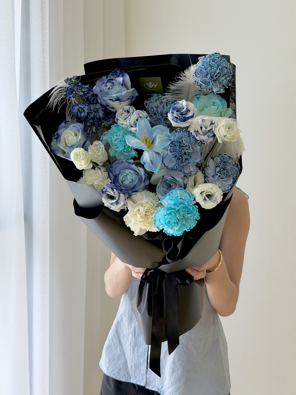 Premium dark blue floral arrangement for him, perfect birthday or anniversary gift with same day flower delivery Kuala Lumpur.