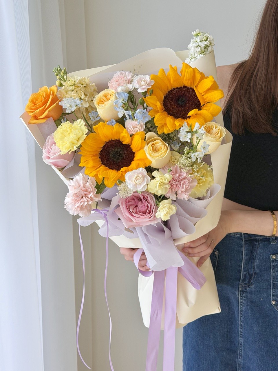 Soft pastel sunflower and pink rose bouquet with fillers, beautiful graduation bouquet delivery in Subang Jaya, Cheras and Bukit Jalil.