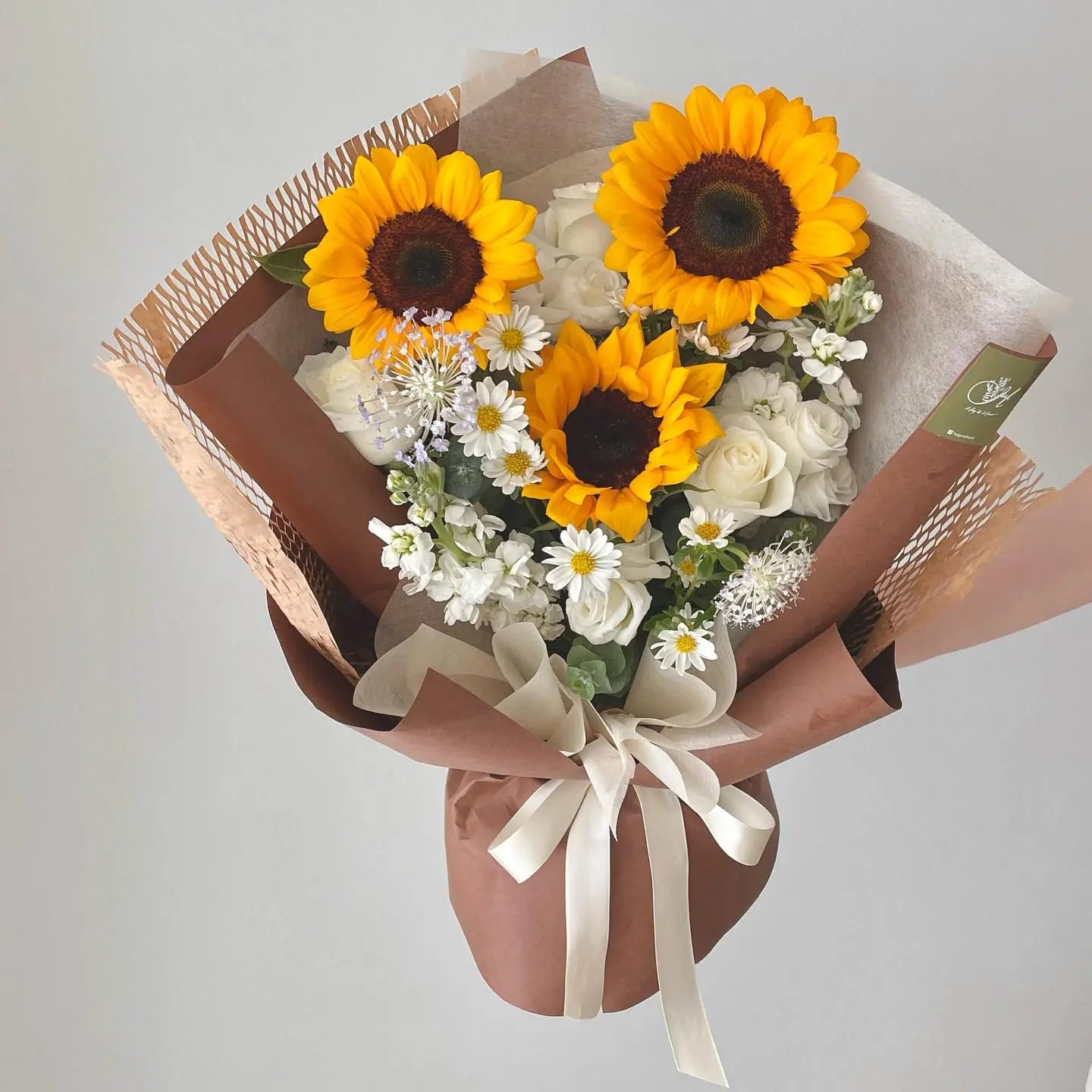 Happy Sunny Sunflowers mixed Rose