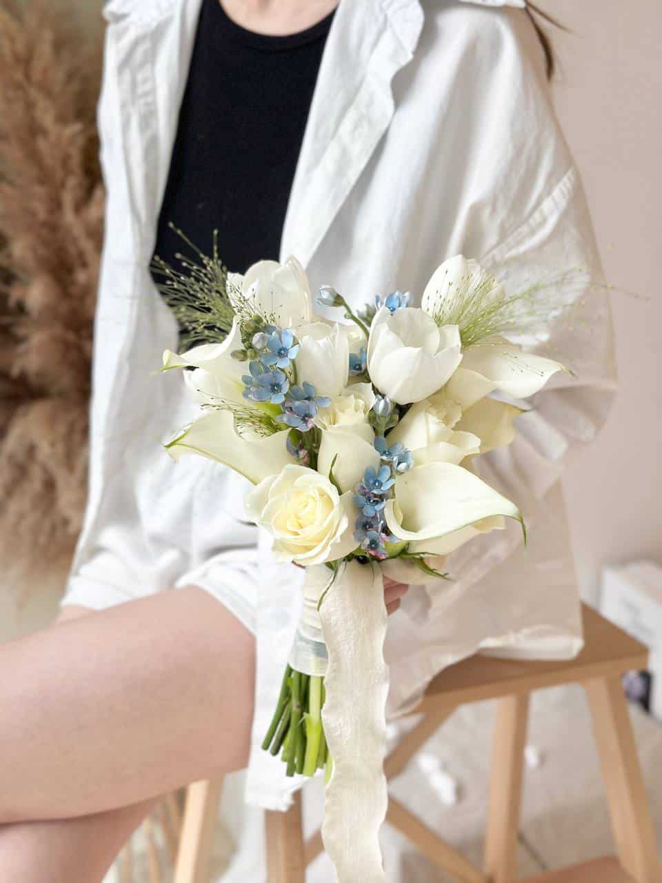 Premium White Calla Lily Bridal Bouquet