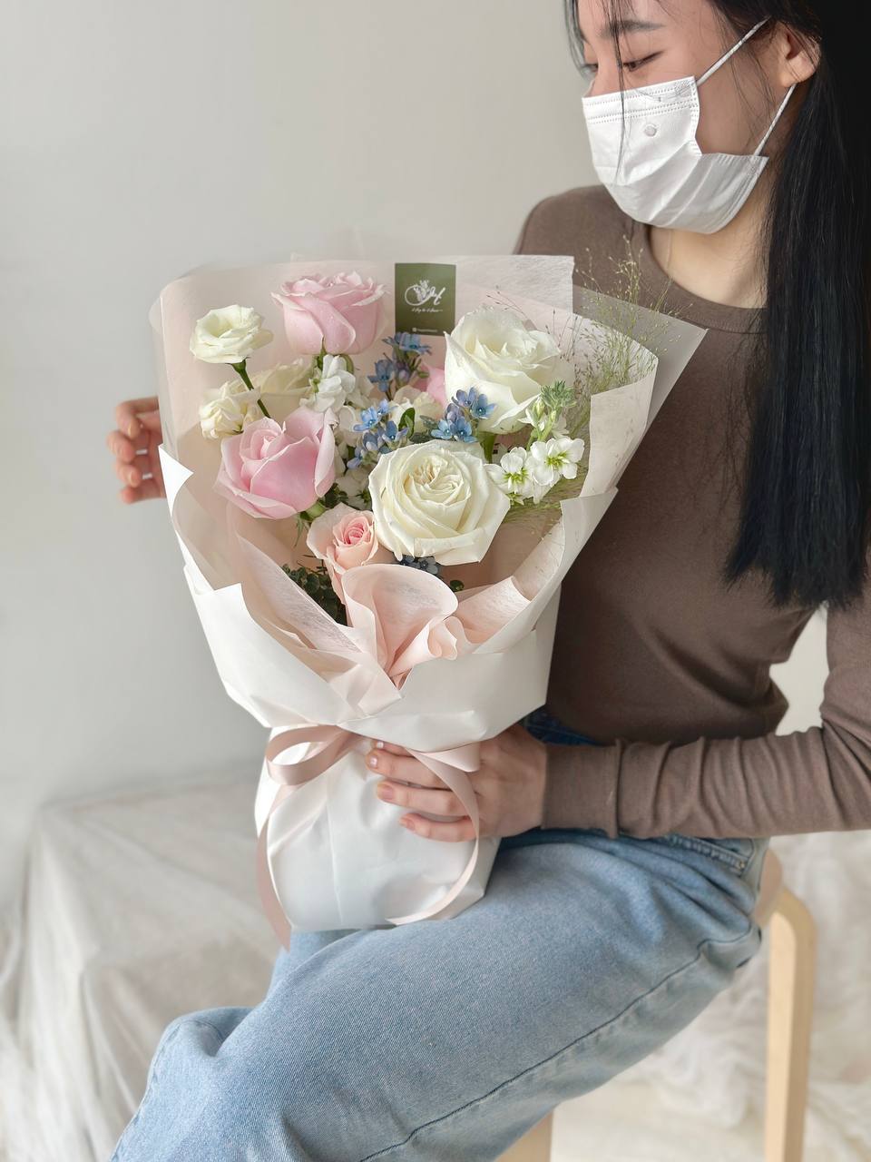 Asher Pink Rose mixed Bouquet