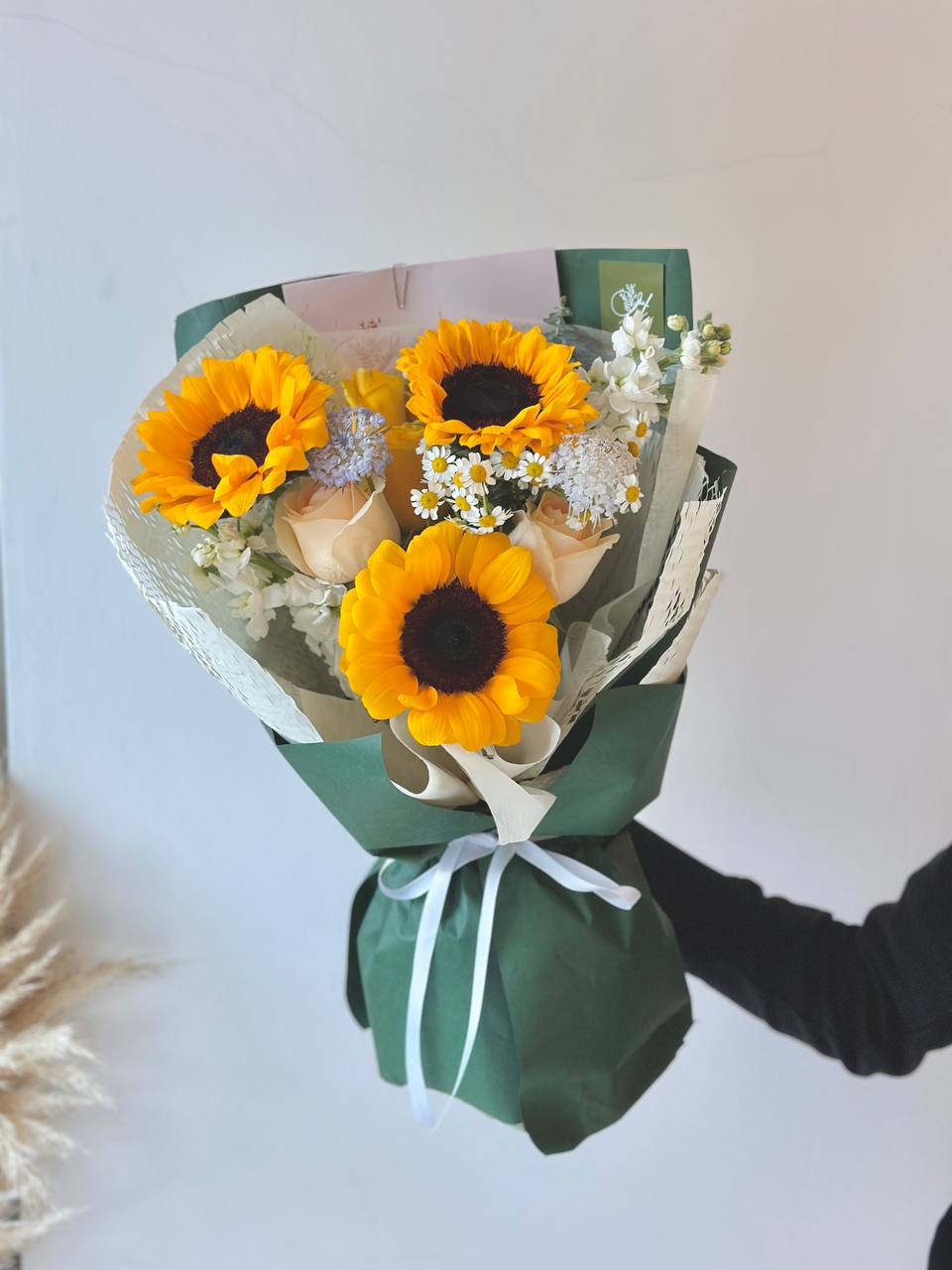 Brielle Sunflower mixed Rose Bouquet