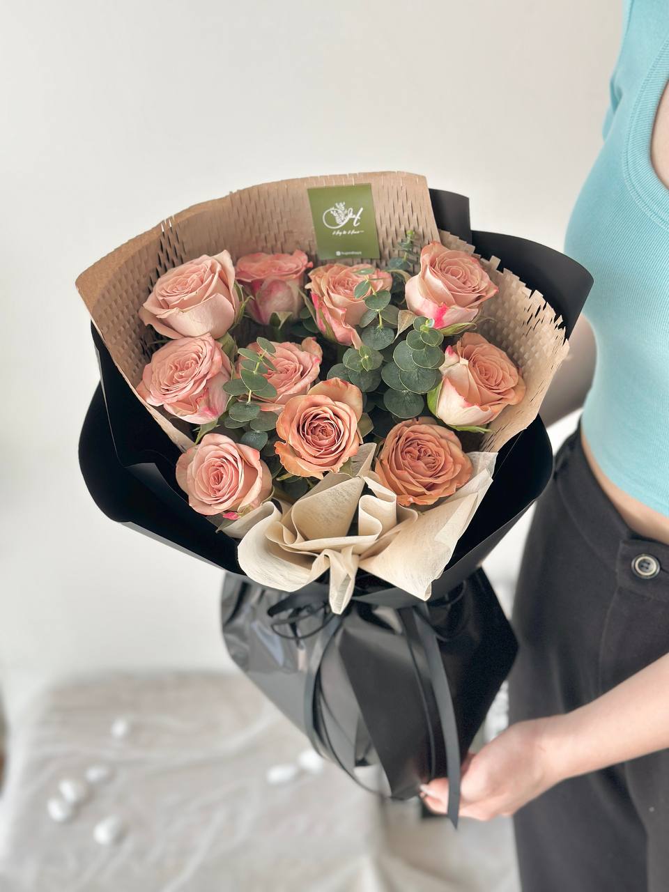 Danna Cappuccino Rose Bouquet