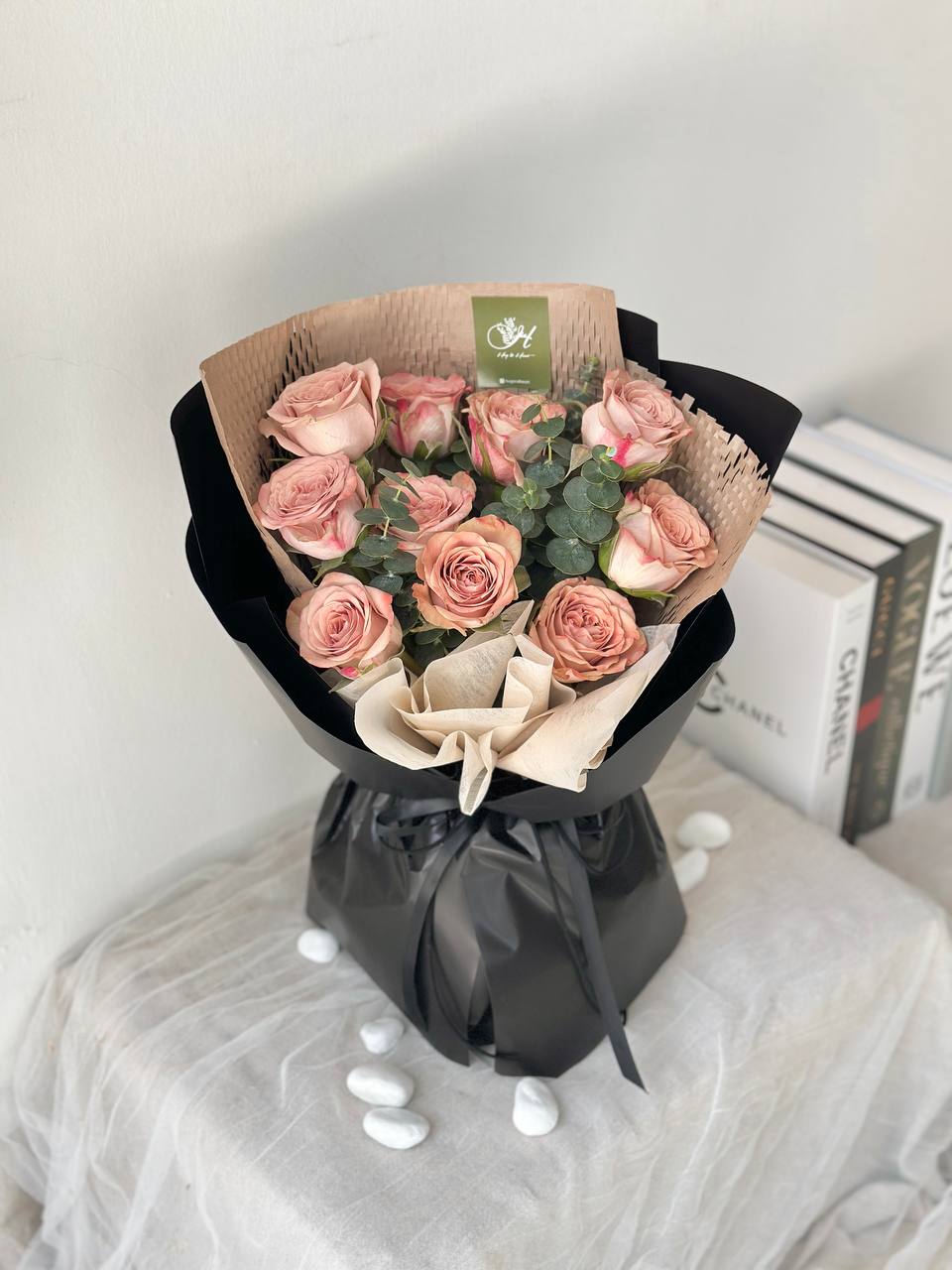 Danna Cappuccino Rose Bouquet