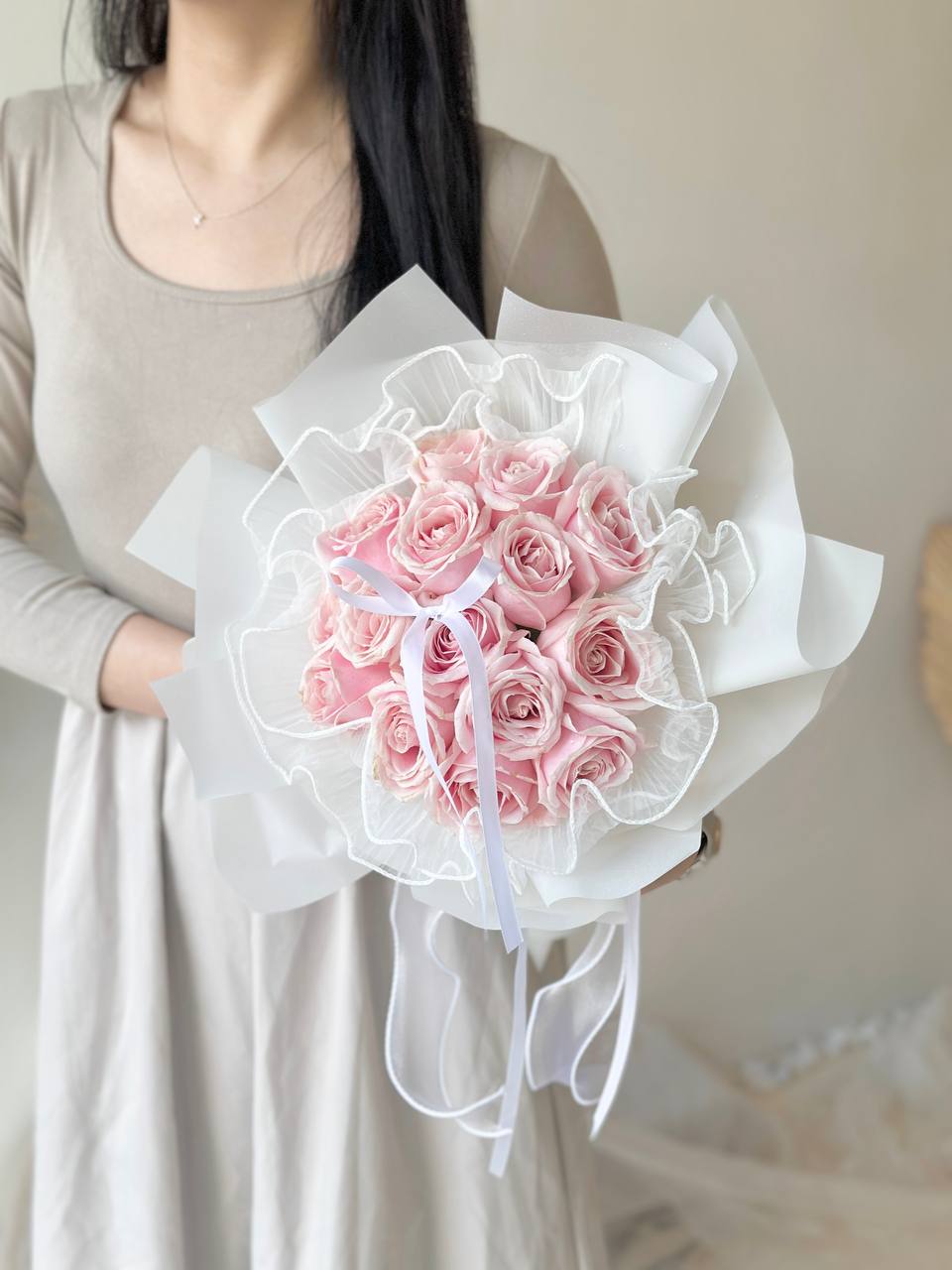 Derrynne Premium Pink Rose Bouquet