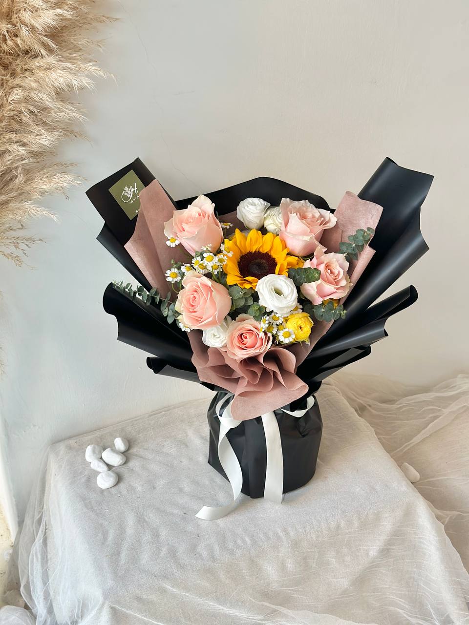 Desme Sunflower Mixed Rose Bouquet