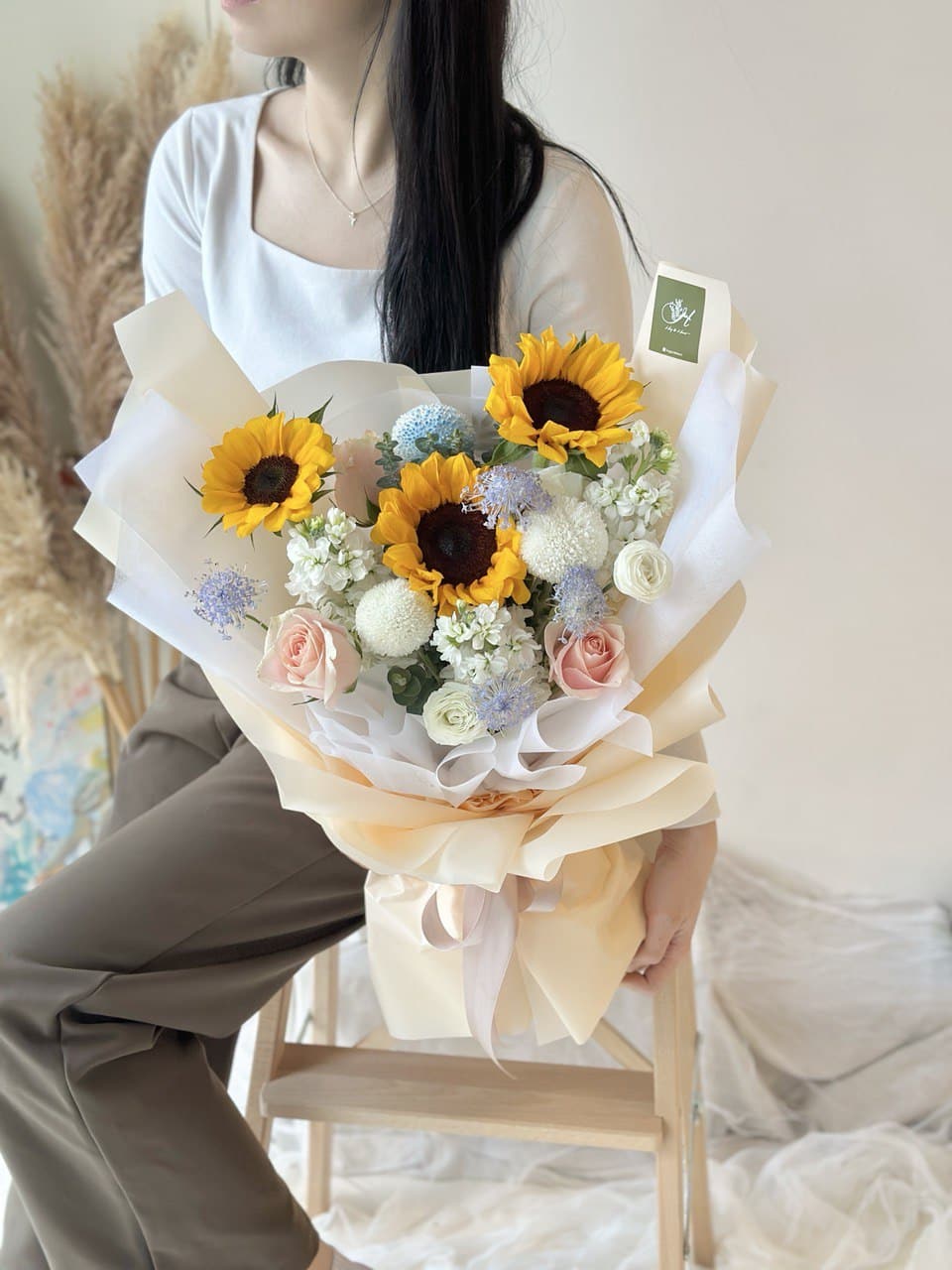 Evelina Sunflower mixed Ping Pong Bouquet