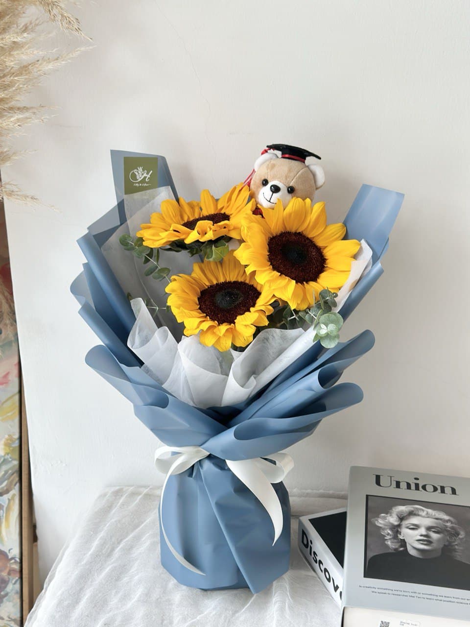 Eppie Sunflower Bear