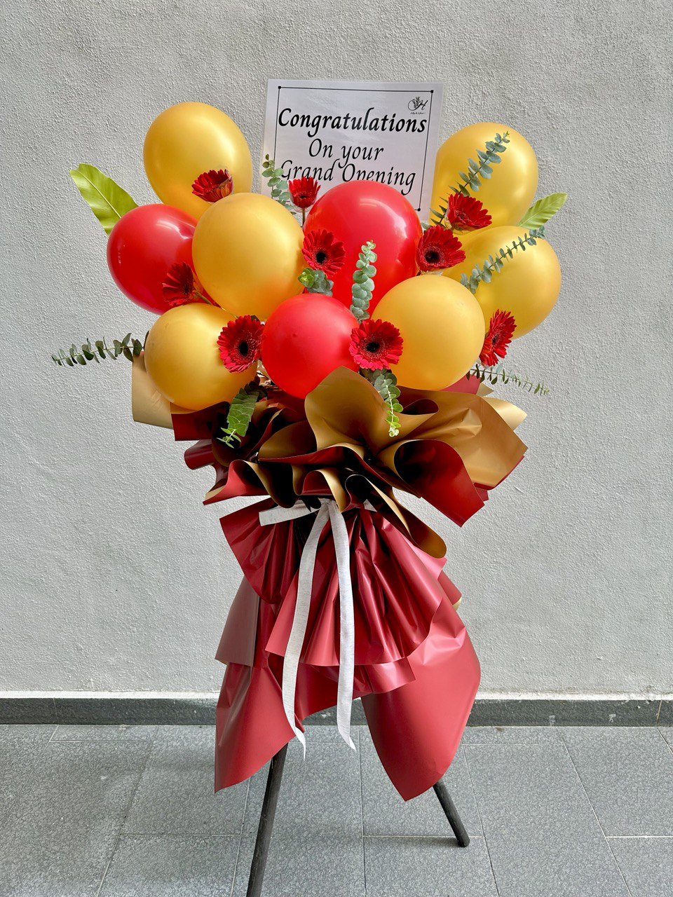 Congratulation Flower Stand