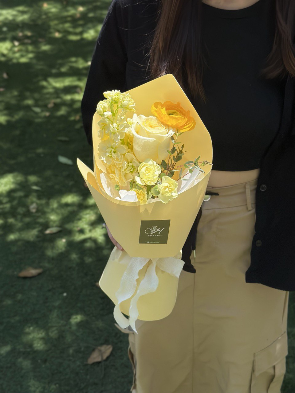 3.8 Women Special Bouquet